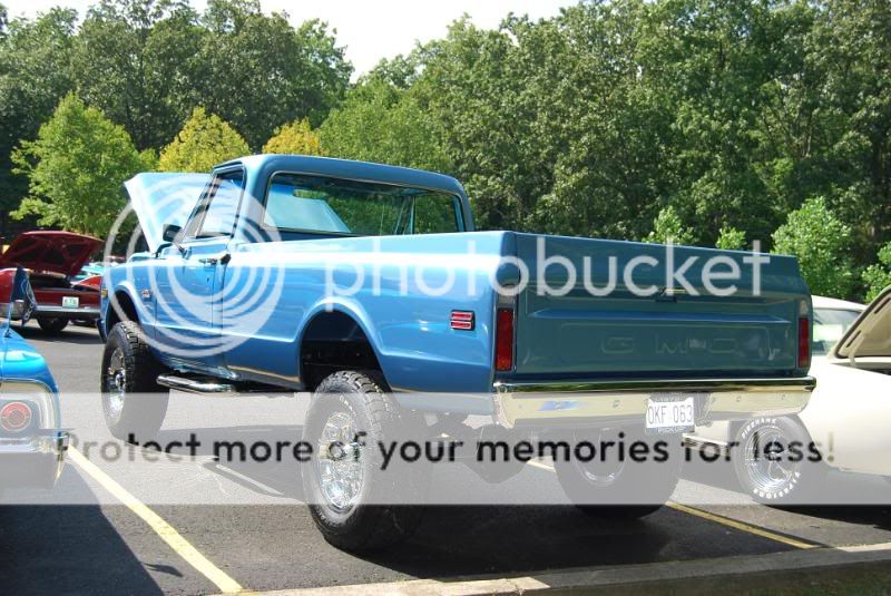 Tons of PicsRolla, Mo car show The 1947 Present Chevrolet & GMC